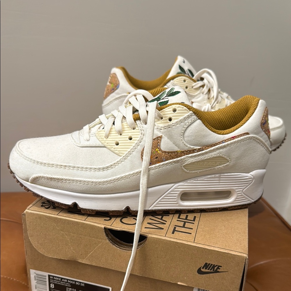 Nike Cream and Gold Air Max 90 SE Cork